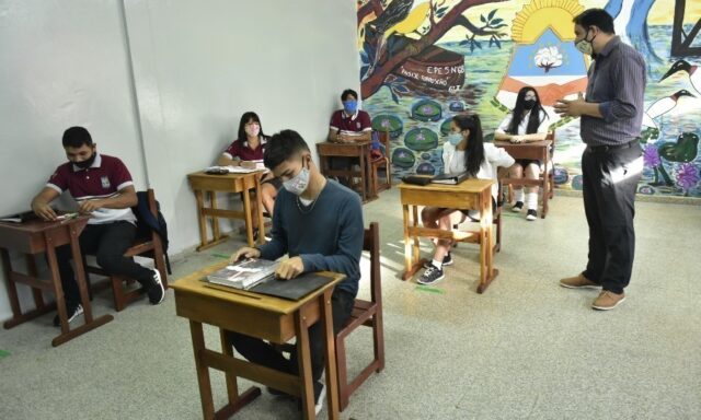 Más de 10 mil estudiantes fueron revinculados con el sistema educativo tras la pandemia del COVID 19