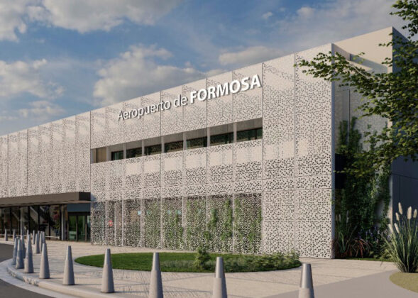 Insfrán anunció aprobación del financiamiento para el nuevo aeropuerto de Formosa
