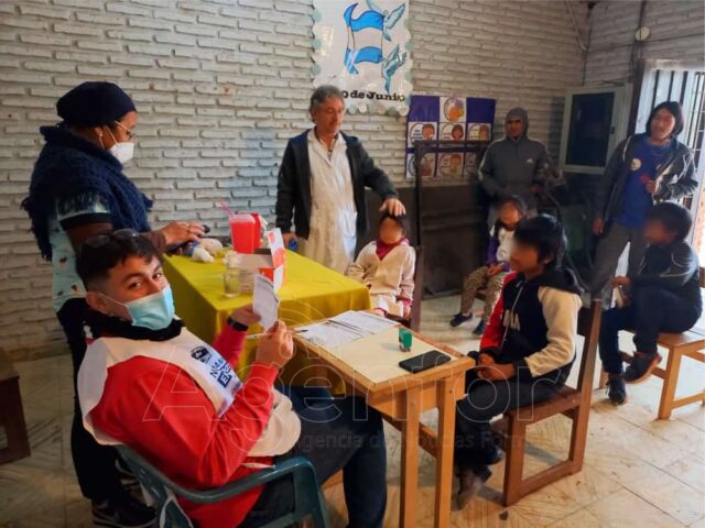 En el oeste provincial, aplicaron dosis de refuerzo contra el COVID-19