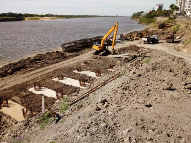 Caffa dio detalles de las obras de protección de una longitud de 300 metros sobre el río Paraguay
