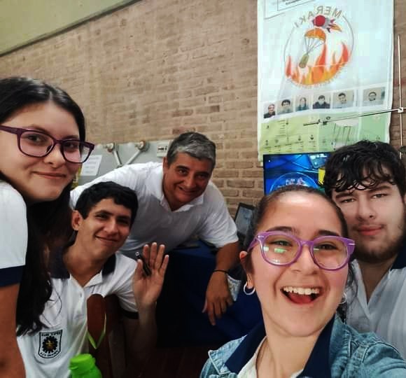 Estudiantes de la EPET 3 seleccionados para viajar a Córdoba a lanzar su satélite