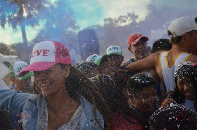 En el Lote 33 el gobierno provincial agasajó a los estudiantes en su día
