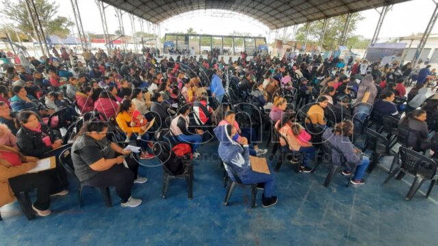 Pirané: Masiva concurrencia en el operativo integral de ANSES y la CPS