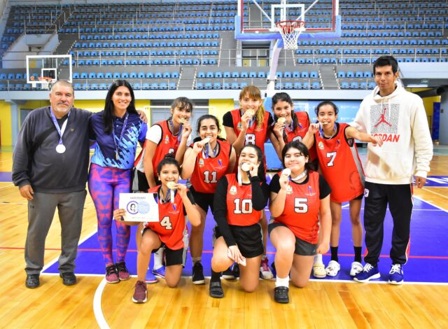 Formosa y Pirané con el básquet sub 15