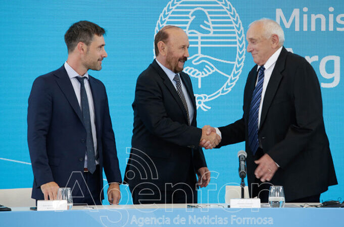El gobernador Insfrán participó de la firma de cooperación con Israel por el manejo del agua