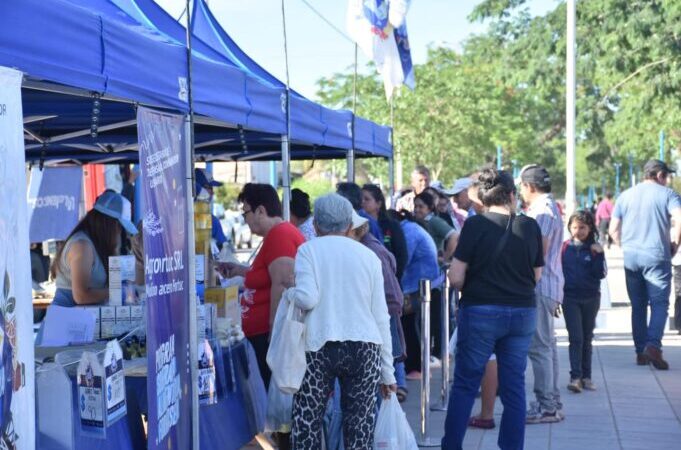 Con un esquema de comercialización completo, Soberanía Alimentaria Formoseña llegó al Itatí I