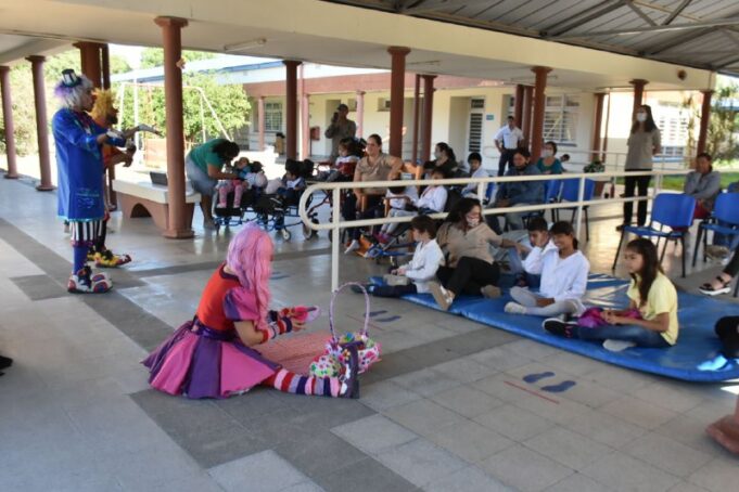 Miers destacó el sistema educativo inclusivo de la provincia