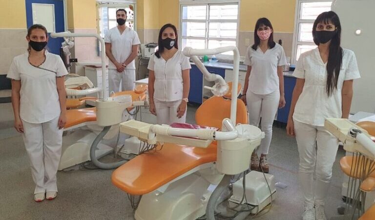 Inició la inscripción para las residencias en el Hospital Odontológico