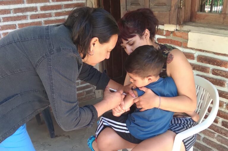 Reiteraron la necesidad de que las niñas, niños y adolescentes en edad escolar tengan completo el esquema de vacunación COVID