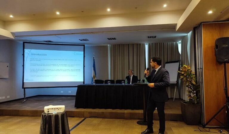 Profesionales del Servicio de Urología del HAC participaron de las Jornadas Internacionales Paranaense de Procuración y Trasplante