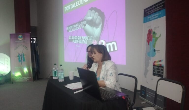 Ley Micaela: La Secretaría de la Mujer capacitó a estudiantes y docentes de la ENERC NEA