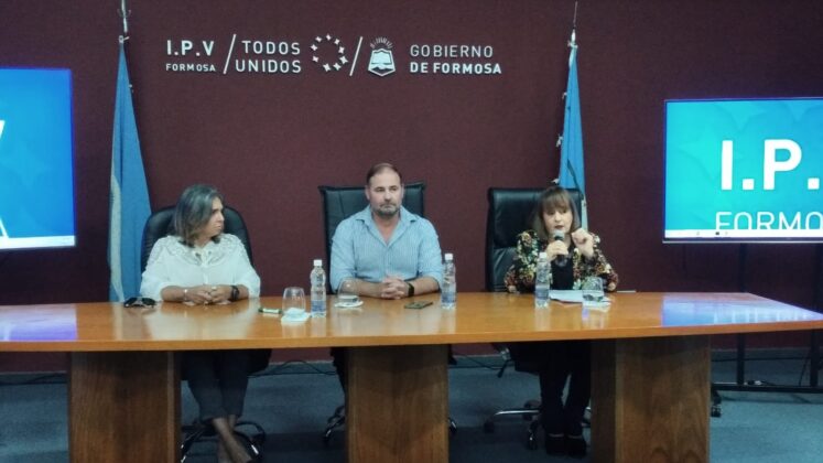 Personal del IPV se capacitó sobre la Ley Micaela