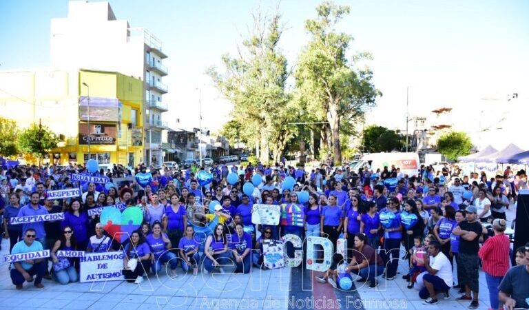 Formosa se tiñó de azul en el Día Mundial de Concientización sobre el Autismo