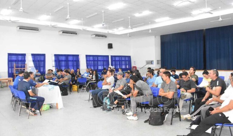 Inician programas deportivos en las escuelas formoseñas