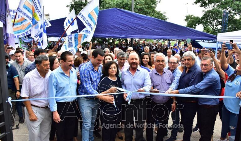 El Gobernador inauguró el nuevo edificio de la CGT Formosa