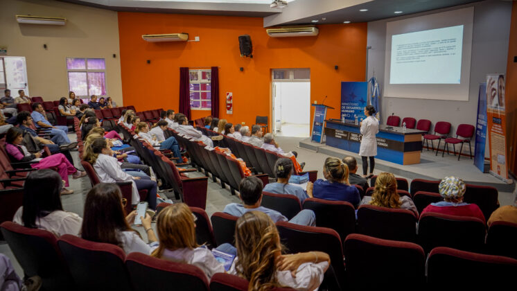 Equipos de salud participaron de una jornada de actualización de hipertensión arterial