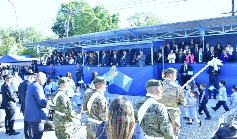 El gobernador Insfrán presidió los festejos patrios del 25 de Mayo en Clorinda