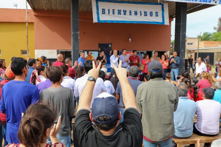 Eber Solís acompañó la presentación de candidatos del Modelo Formoseño