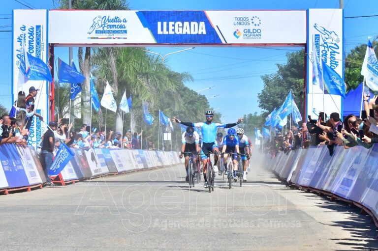 Laguna Blanca recibió la primera etapa de la Vuelta Formosa Internacional 2023