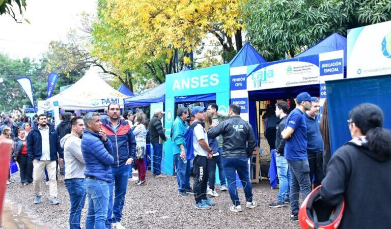 Masiva concurrencia en el Operativo Por Nuestra Gente Todo