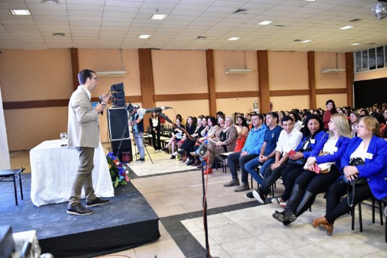 Con multitudinaria asistencia se desarrolló en Formosa la 1º Jornada Internacional sobre Autismo