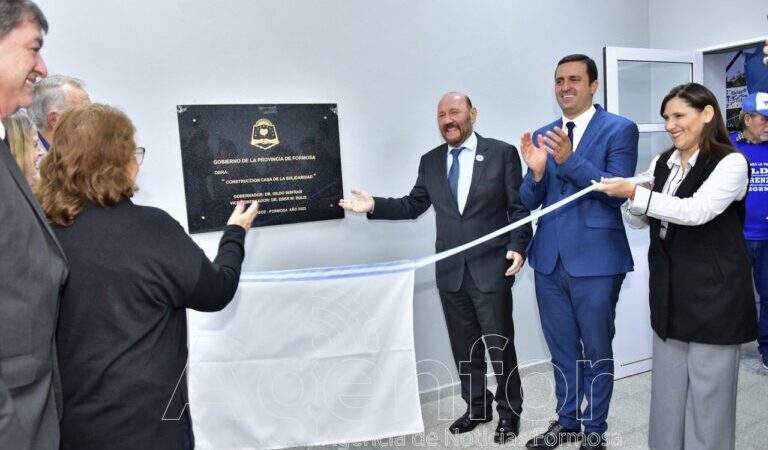 Villa Dos Trece: Insfrán inauguró la nueva Casa de la Solidaridad