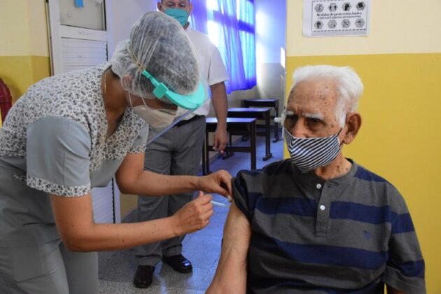 Reiteraron a los grupos de riesgo la importancia de aplicarse la vacuna antigripal