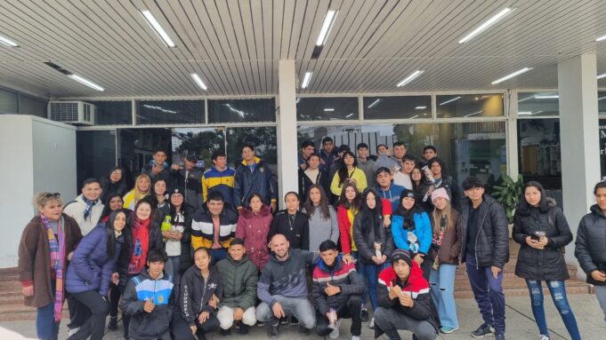 Estudiantes de Pirané visitaron el Polo Científico