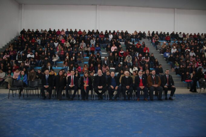 Histórico: Iniciaron las clases de Enfermería en la Universidad Provincial de Laguna Blanca