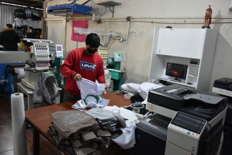 Con el programa CreAr, el Gobierno provincial y el Banco Formosa inyectaron 213 millones PyMES para financiar equipamiento y capacitación 