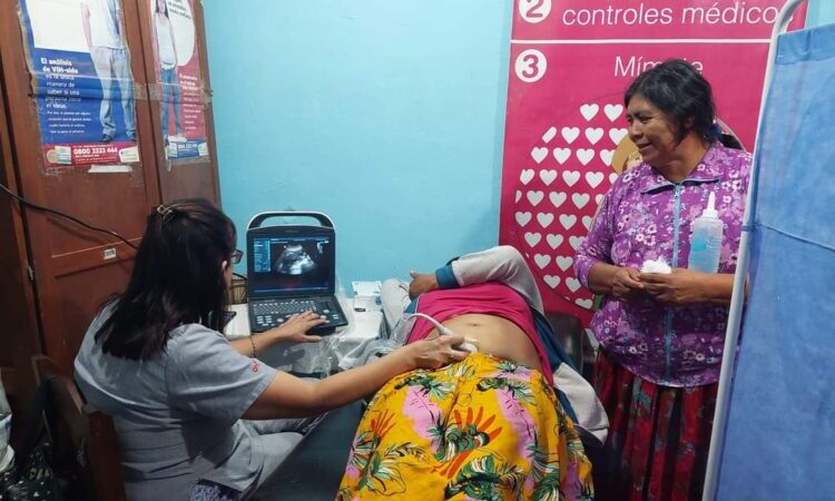 Las Redes Provinciales de Ecografía y Laboratorio desplegaron una amplia jornada en Lote 8
