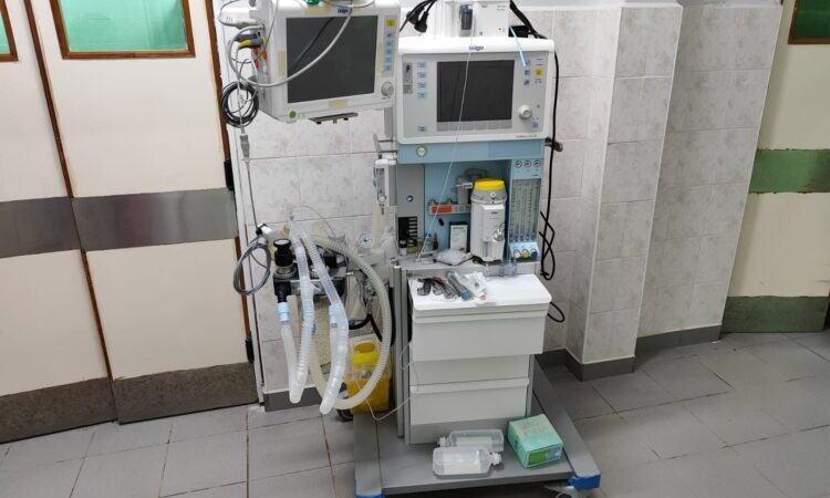 Un moderno equipo para anestesia fue entregado en el Hospital de El Colorado