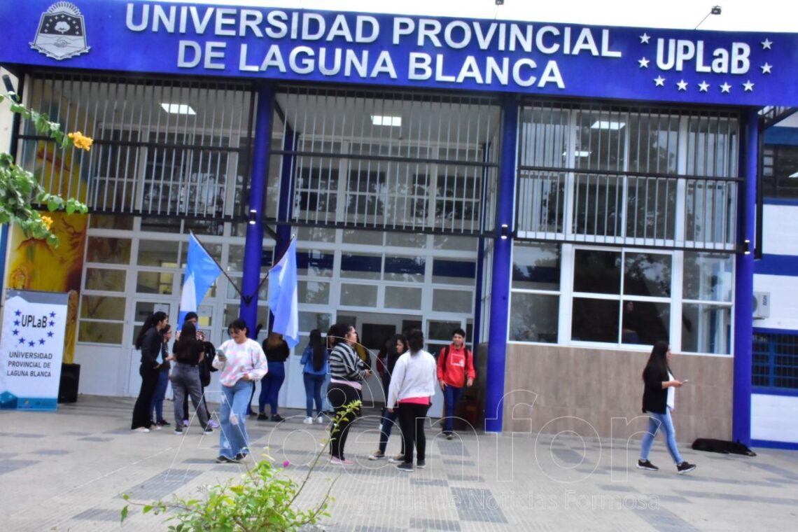 La UPLaB realiza la inscripción de sus alumnos para las Becas Progresar