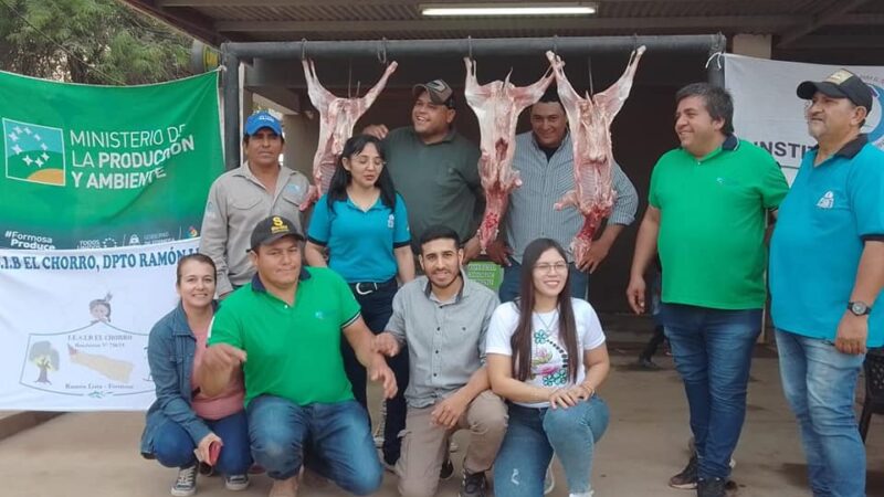 Producción y Educación: Trabajo en conjunto para venta de cabritos en El Chorro