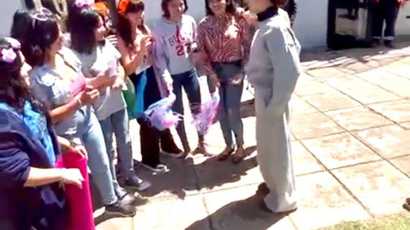 El gobernador Insfrán cumplió el sueño a residentes de “Renacer” de conocer a Emilia Mernes