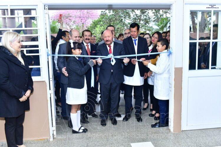 Insfrán abrió la maratónica jornada de inauguraciones en Pozo del Tigre