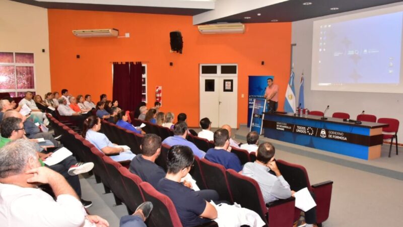 Dengue: Hospitales de la capital profundizaron conocimientos sobre el manejo del síndrome febril inespecífico