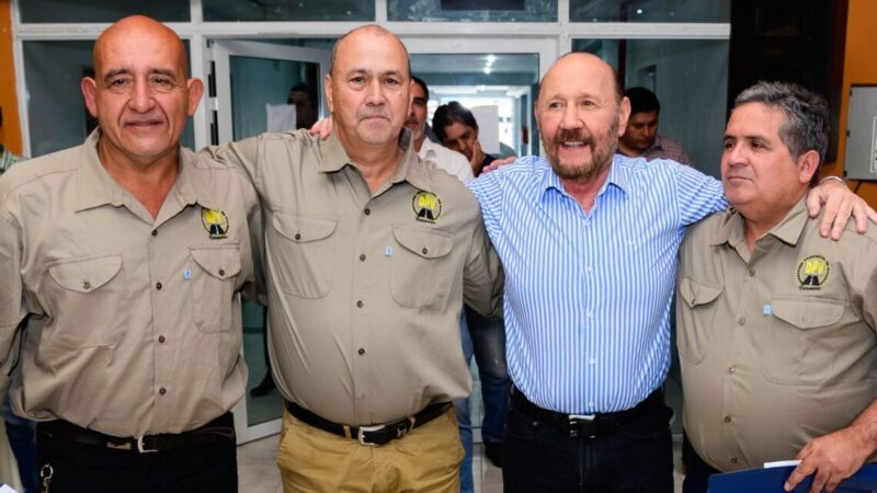 El Gobernador saludó a los trabajadores viales en su día