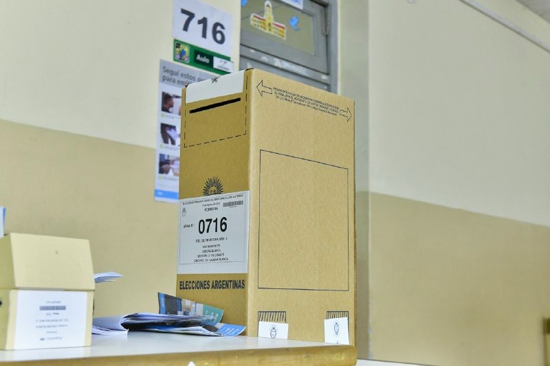 ¿Qué actividades están prohibidas durante la veda electoral?