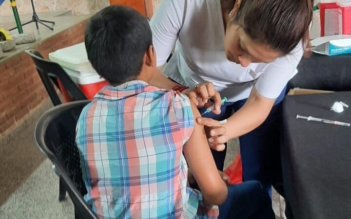 Continúan en el interior de la provincia los operativos de vacunación HPV en las escuelas