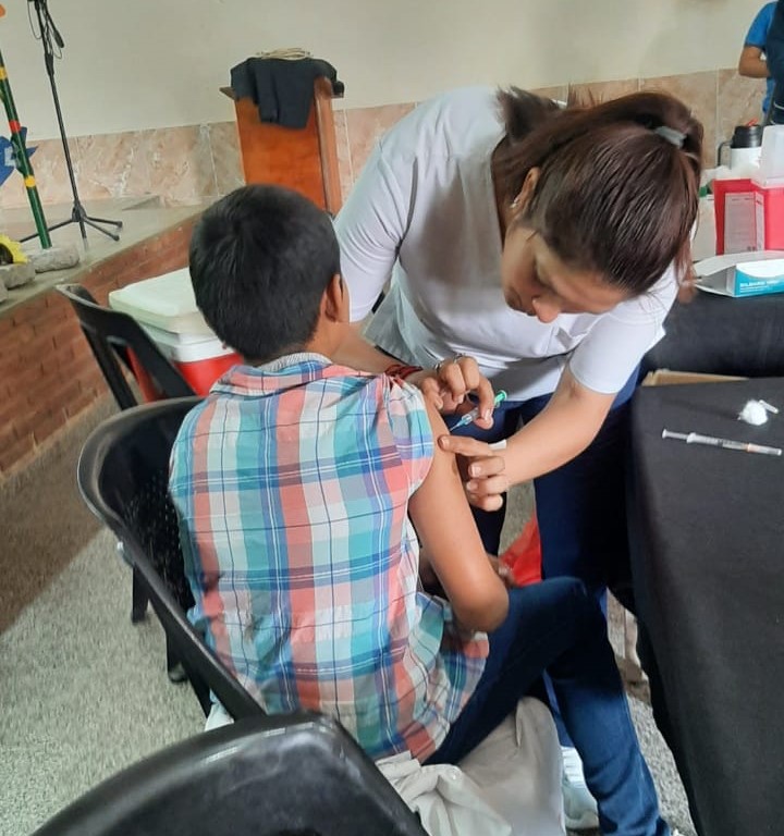 Continúan en el interior de la provincia los operativos de vacunación HPV en las escuelas