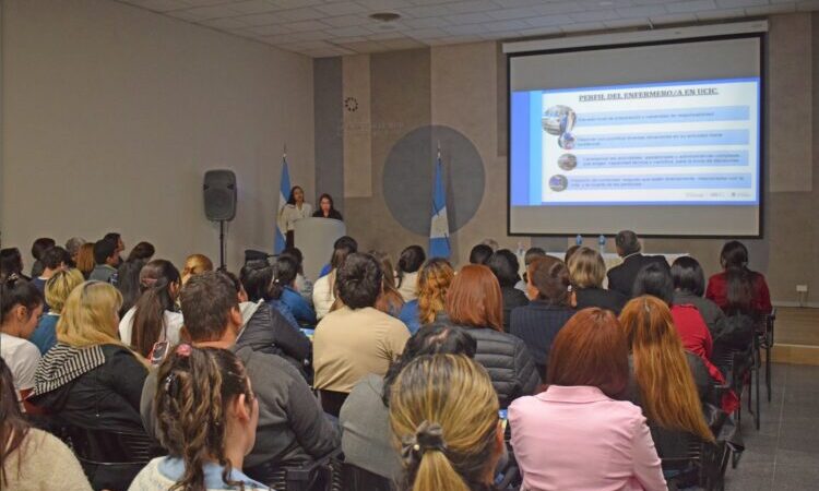 Organizan el próximo XVI Simposio de Enfermería Integral en el HAC