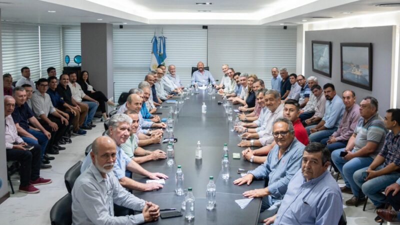 El Gobernador encabezó reunión con intendentes de toda la provincia