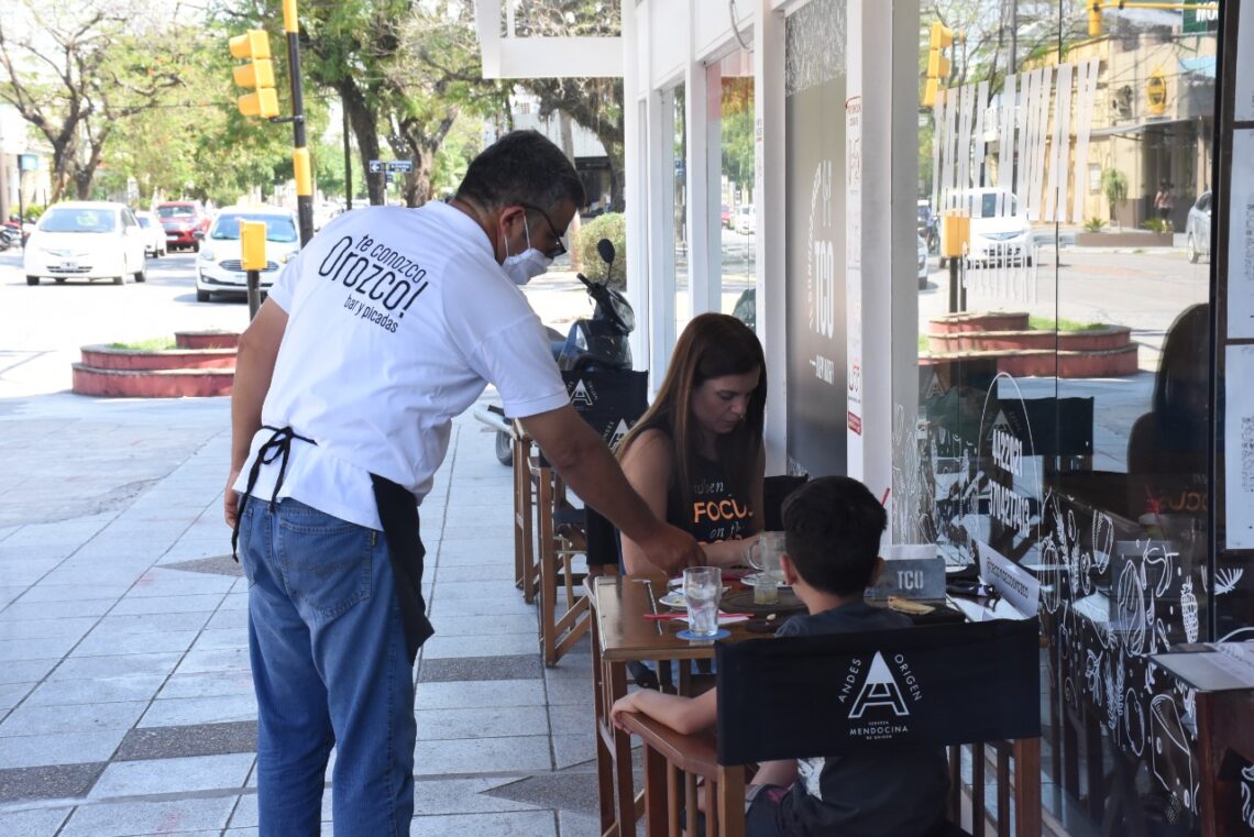 Formosa registró un marcado crecimiento en puestos de trabajo formales en hotelería y restaurantes