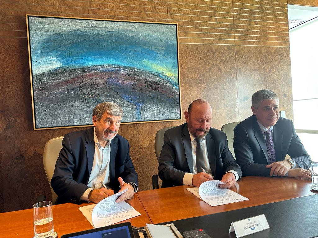 Formosa e YPF Tecnología firmaron convenio para avanzar en la extracción y purificación de litio