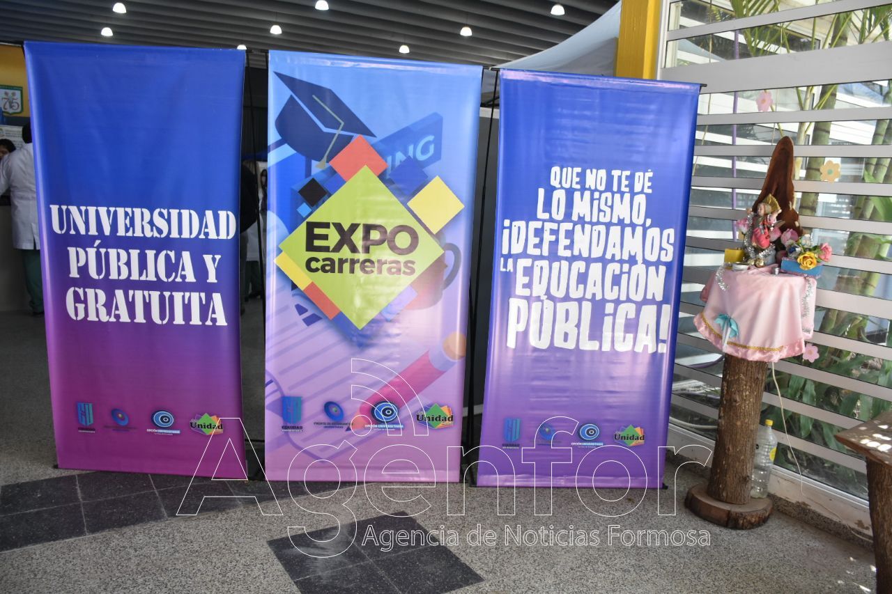Eber Solís acompañó la Expo Carreras 2023 en la EPES N° 51