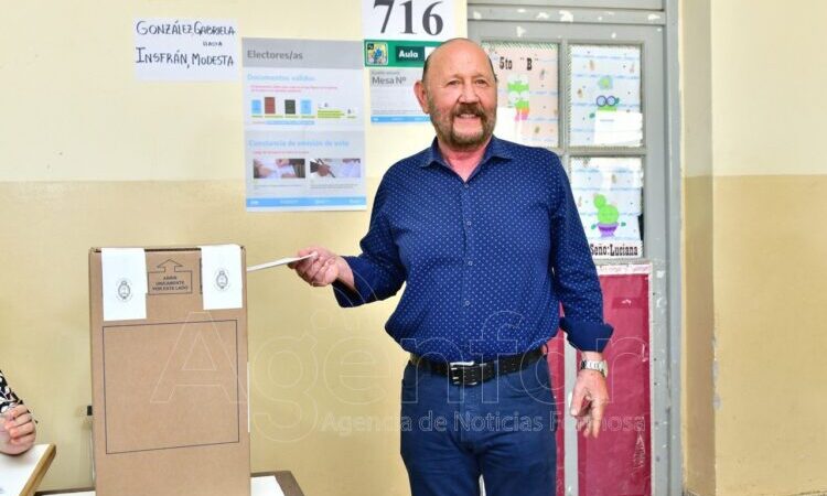 “Hay que votar, porque la Patria está en peligro, hay que defenderla”, advirtió Insfrán