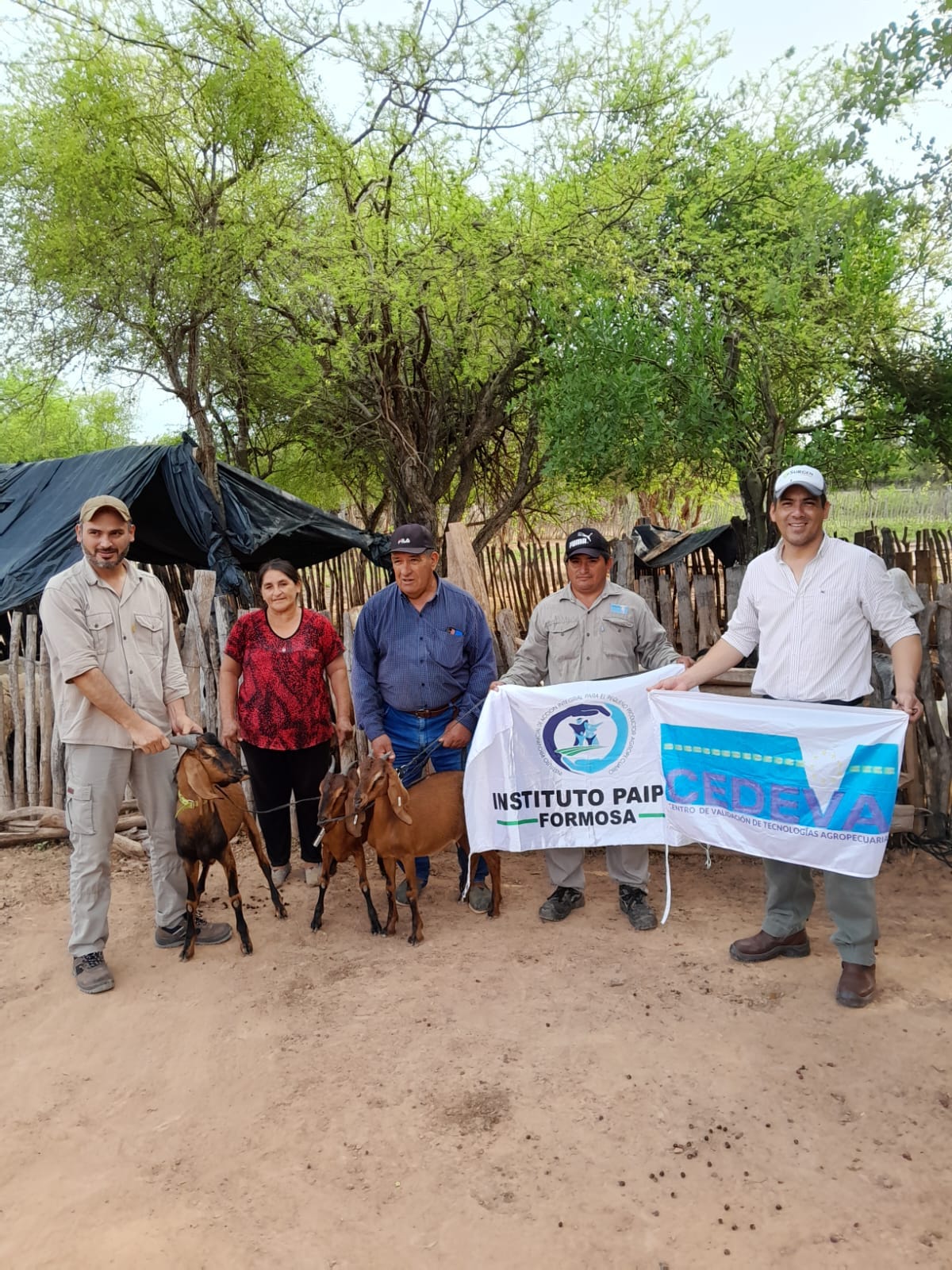 Concretaron asistencia a productores caprinos de Los Chiriguanos