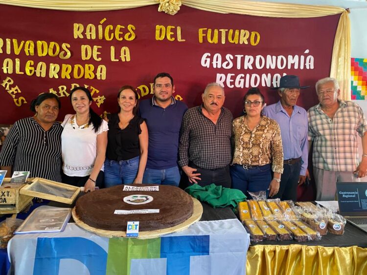 Vaca Perdida: Extensión Áulica de la EAP realizó exposición de proyectos y trabajos