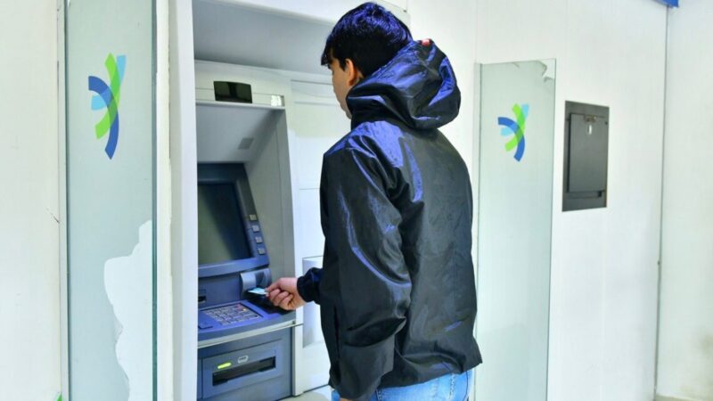 Este miércoles 27 inicia el pago de haberes a estatales provinciales